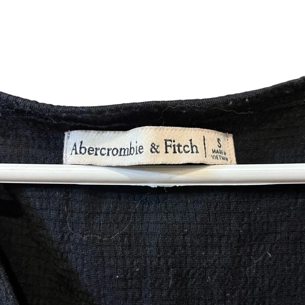 Abercrombie & Fitch Black Tie Front Smocked Waist Puff Sleeve Top Small EUC‎